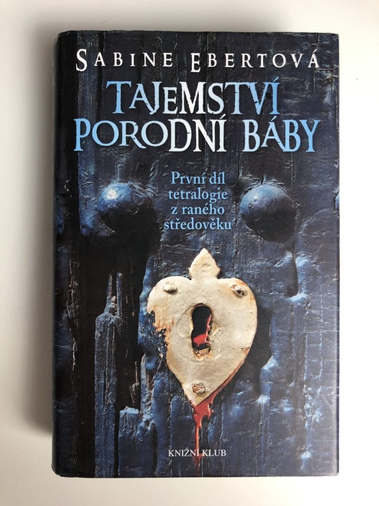 IMG_2485 Tajemství porodní báby - Obrázek 1