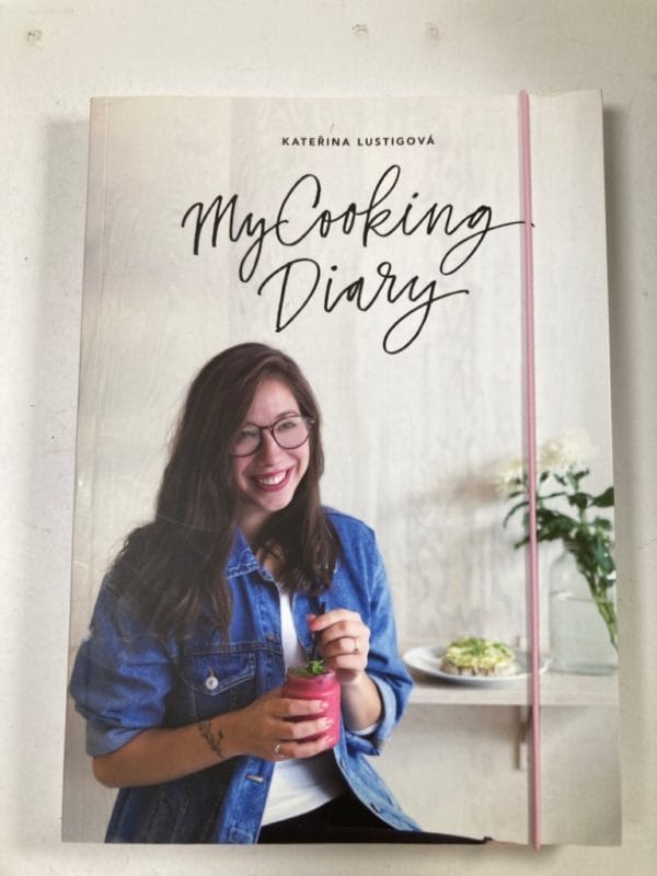 KUCHAŘKA MY COOKING DIARY 1 - Obrázek 1