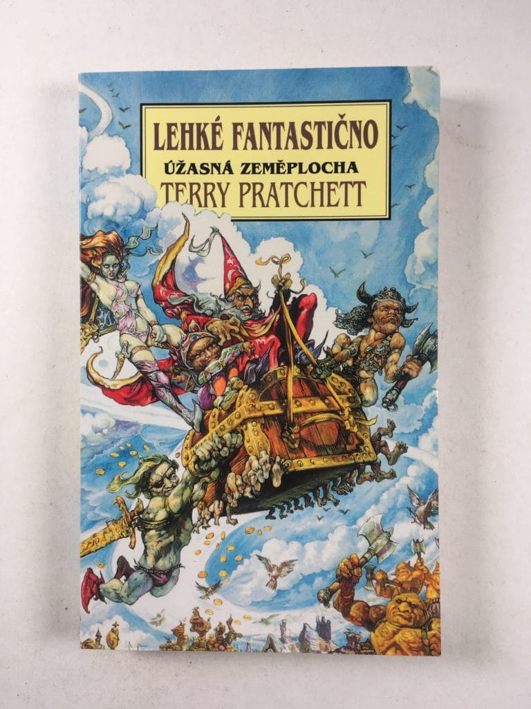 IMG_2602 Úžasná zeměplocha: Lehké fantastično (2) - Obrázek 1