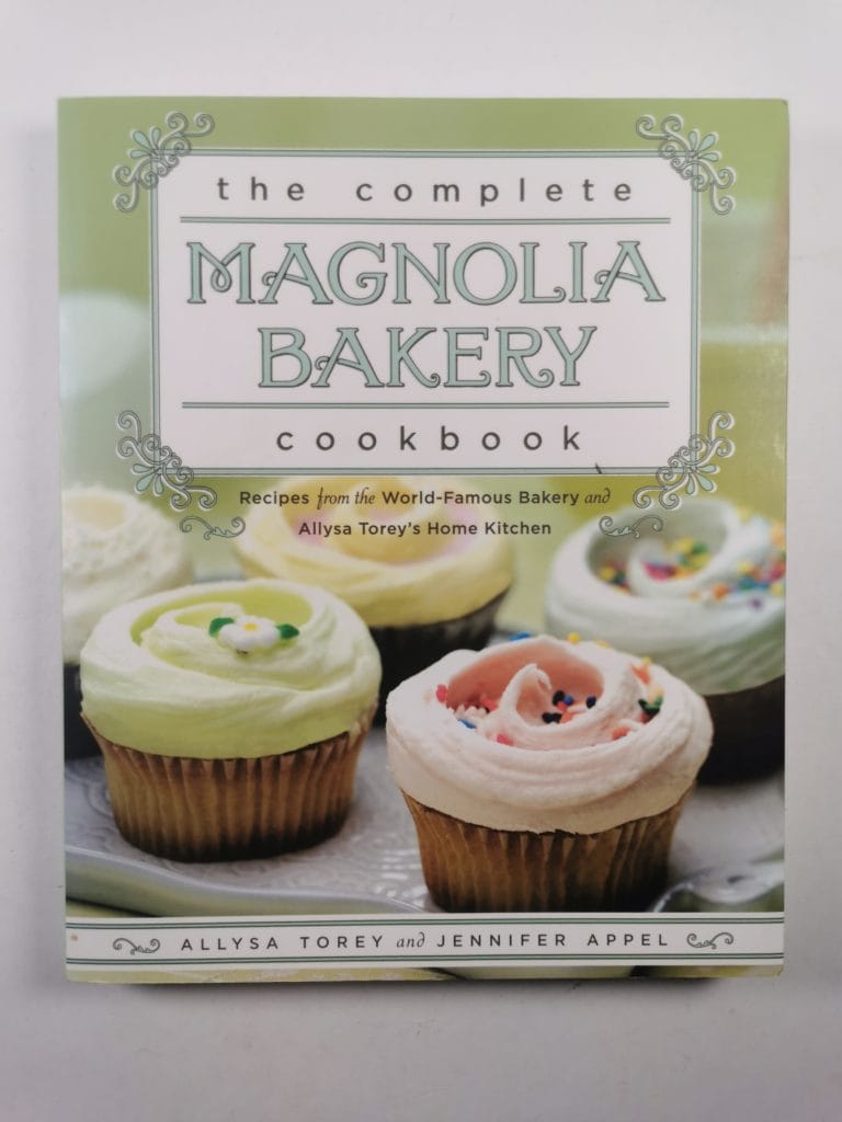IMG_20211026_144803 The Complete Magnolia Bakery Cookbook - Obrázek 1