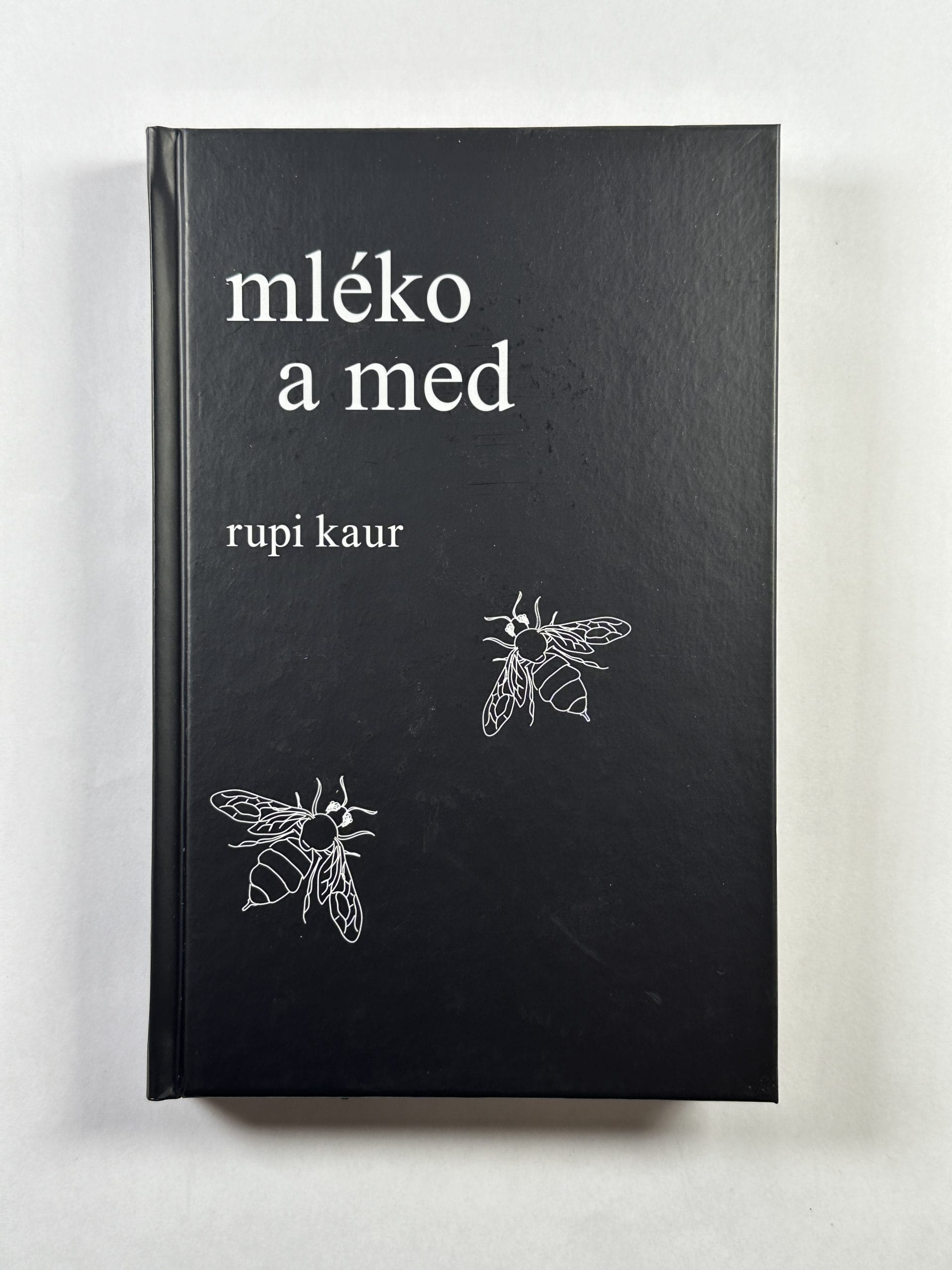 9788073908287 Mléko a med - Obrázek 1